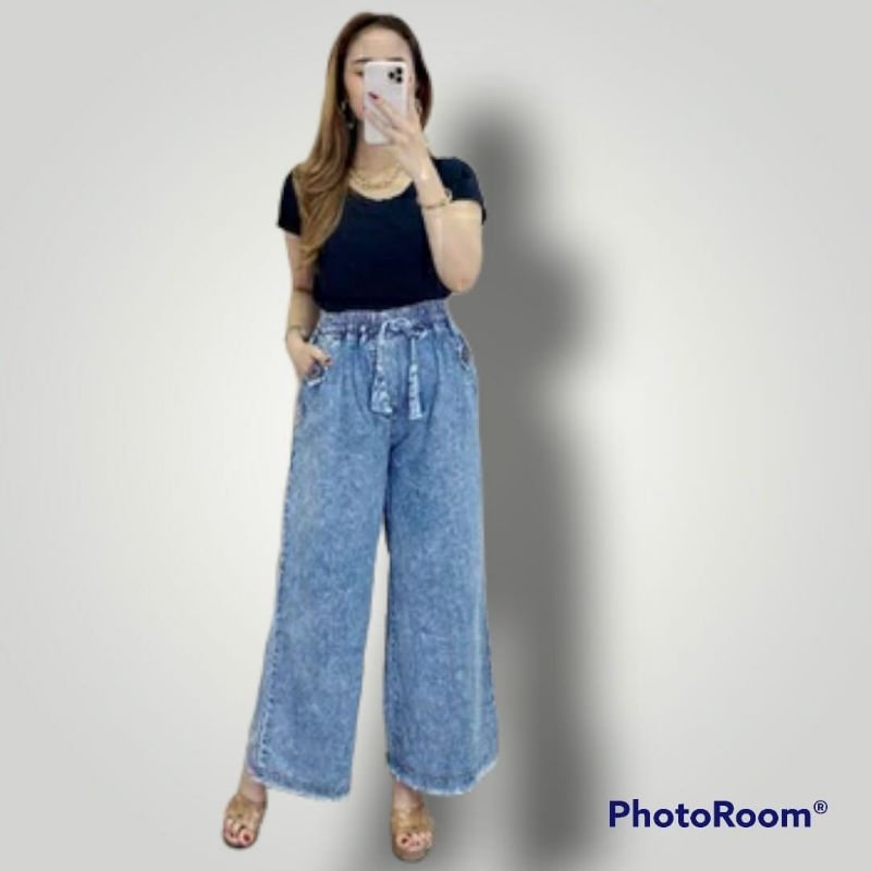 HIGHWAIST CELANA KULOT JEANS HITAM  RAWIS POLOS & LOVE//CELANA JEANS WANITA HITAM//KULOT WANITA HITA