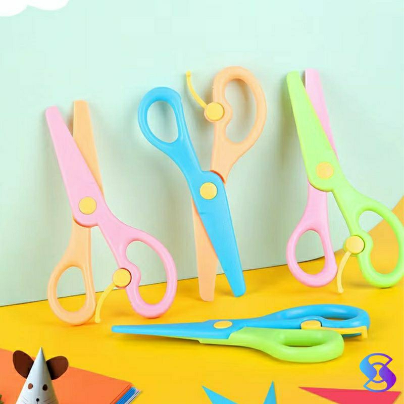 

Gunting Anak Aman Untuk Latihan Menggunting