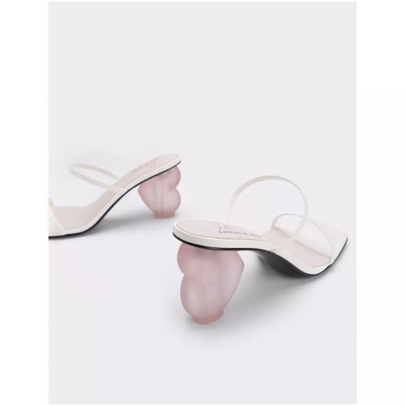 Sandal C Strapy Heart