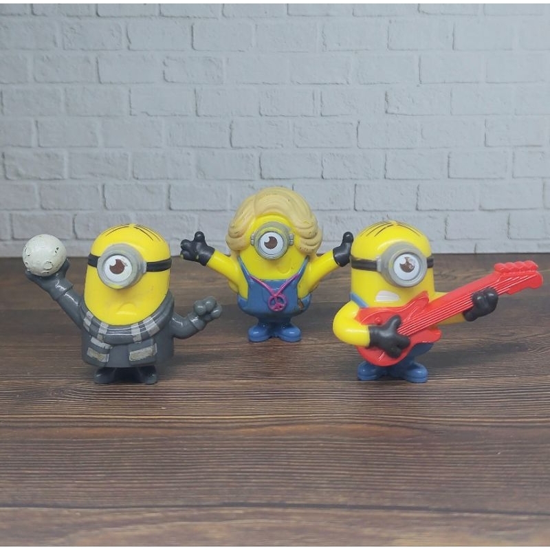 Minion mini Figure McD Mainan Happy Meal paketan set 2pcs, 3pcs dan 4pcs Minion Chacha