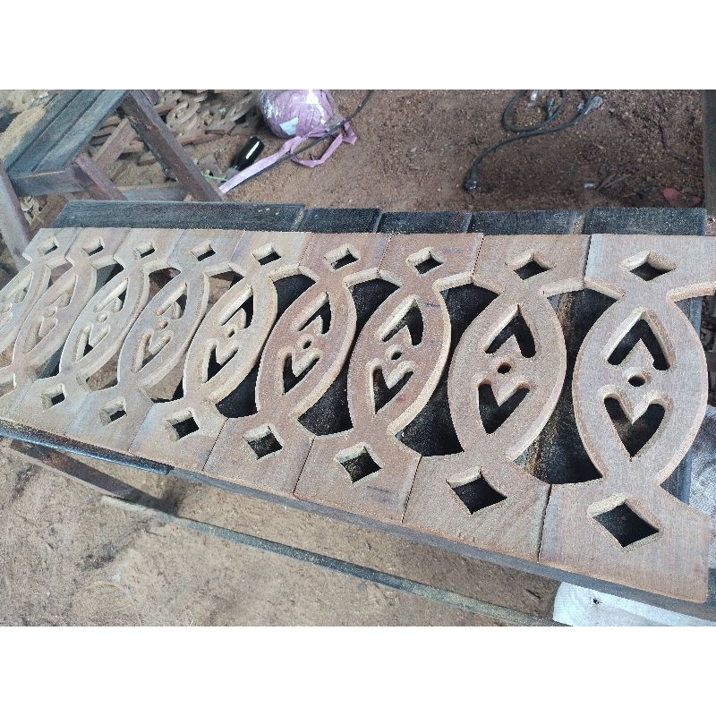 Ram Angin² Kayu Ulin Tinggi 30cm