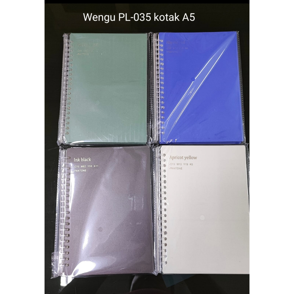 

binder looseleaf wengu b5 / a5 grid kotak isi 80 lembar bisa isi ulang