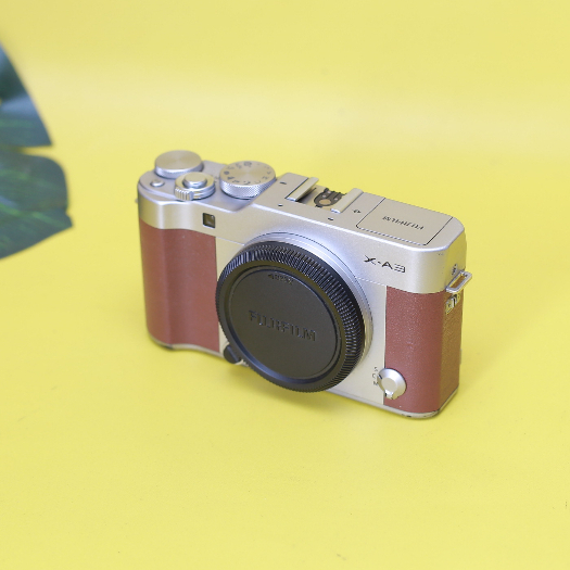 FUJIFILM XA3 Body only BO Kamera Mirrorless -Tanpa Lensa- Arkcam