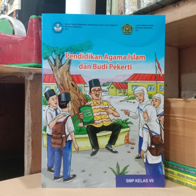 BUKU PAKET AGAMA ISLAM KELAS 7 SMP - KURIKULUM MERDEKA