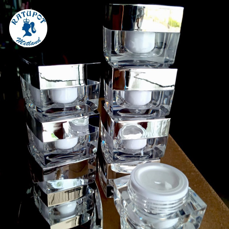 Pot Cream Acrylic 10 gr Kotak / Pot Cream Square 10 gram Import