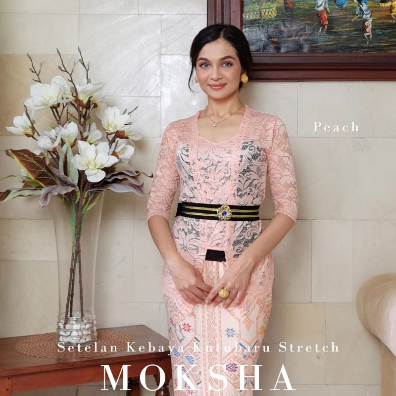 Setelan Kebaya Brokat Stretch Moksha