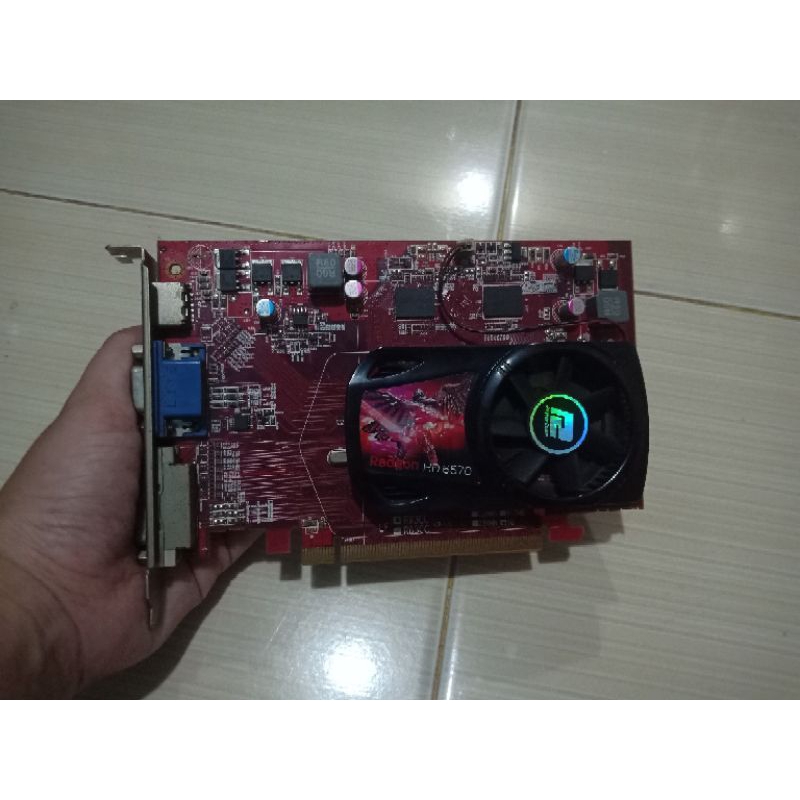 VGA HD RADEON 6570 BEKAS