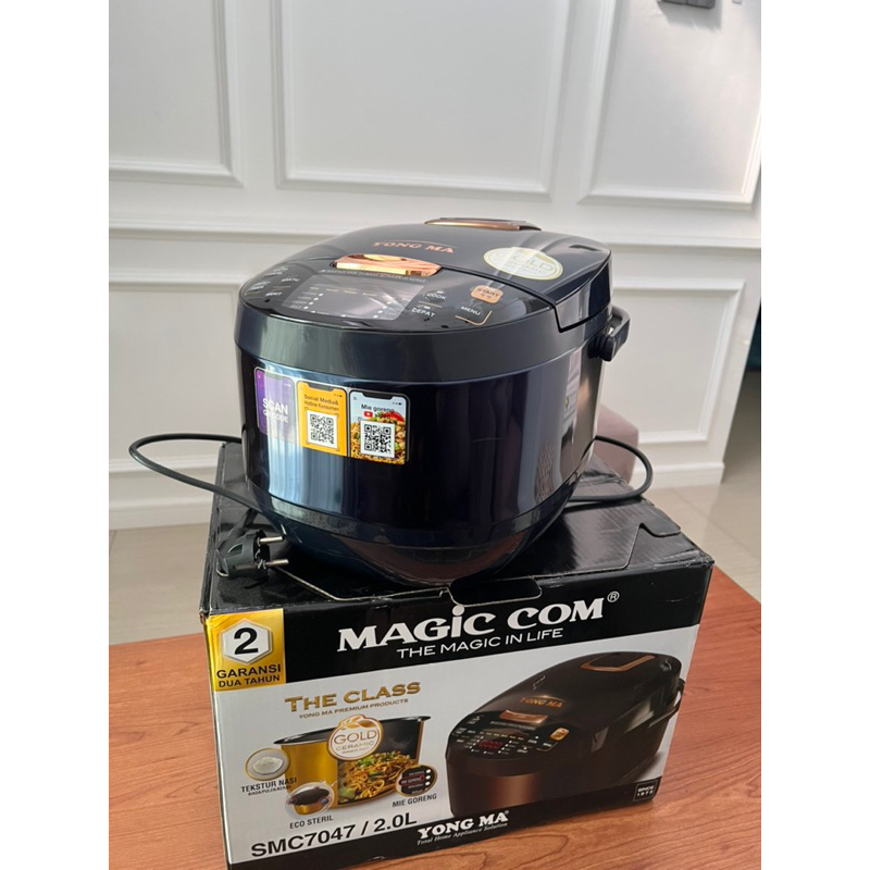 Preloved Magic com Yong Ma SMC 7047 / Second Rice cooker yongma smc 7047 n