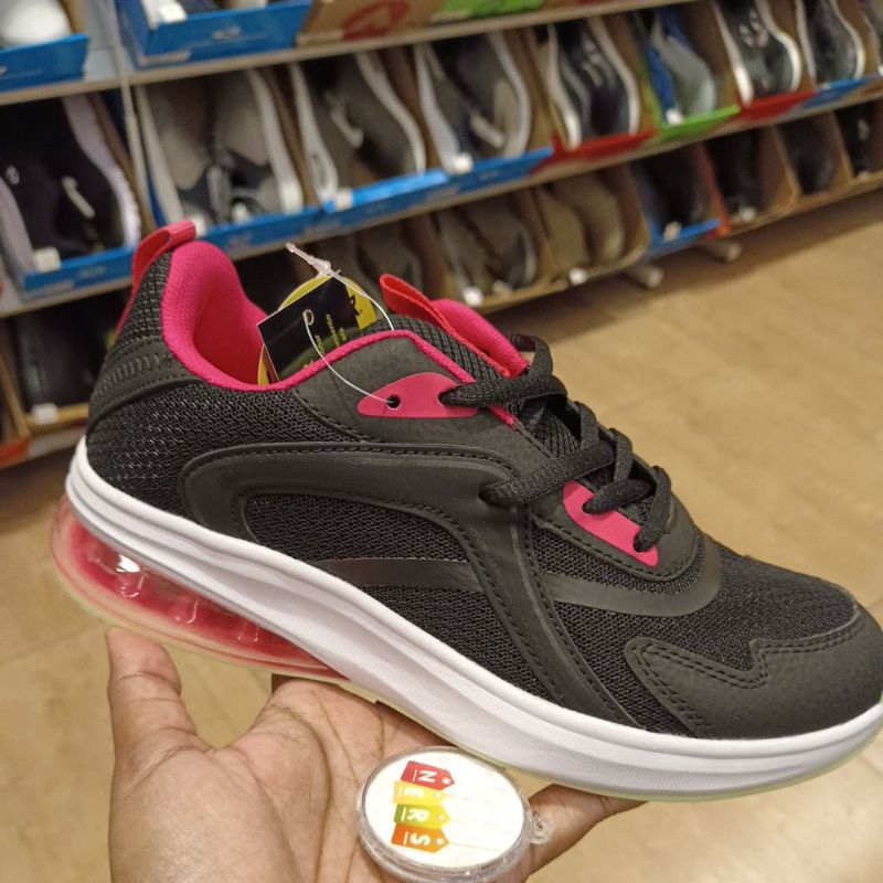 SNEAKERS VISTECH BLACK 197963 SEPATU WANITA LA GEAR BY PAYLESS