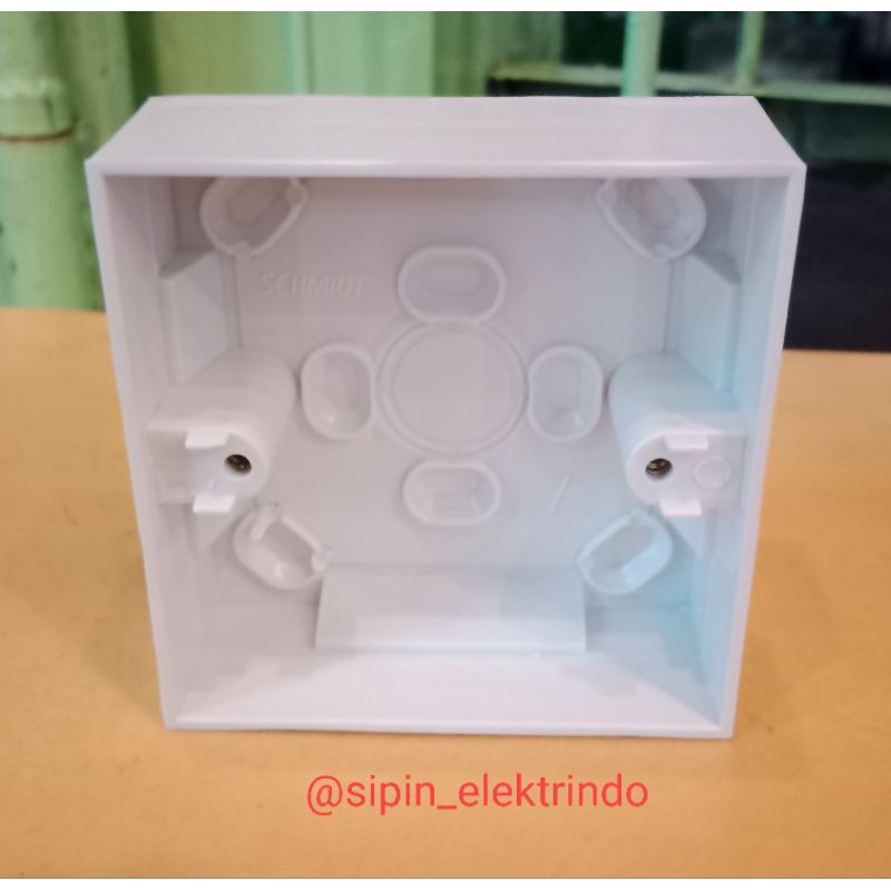 Box Saklar Outbow Schmidt