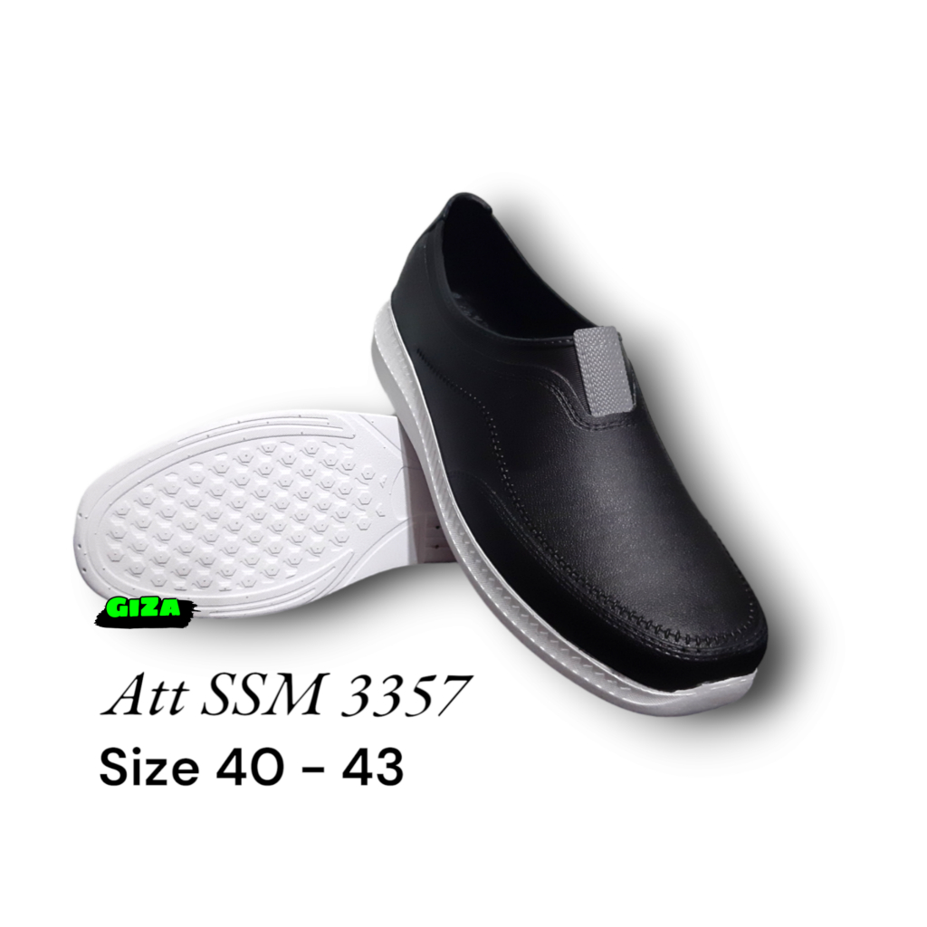 Sepatu Karet Pria Anti Air Ringan Elastis Tidak Licin Model Slip On Bahan Karet PVC Sole Injection