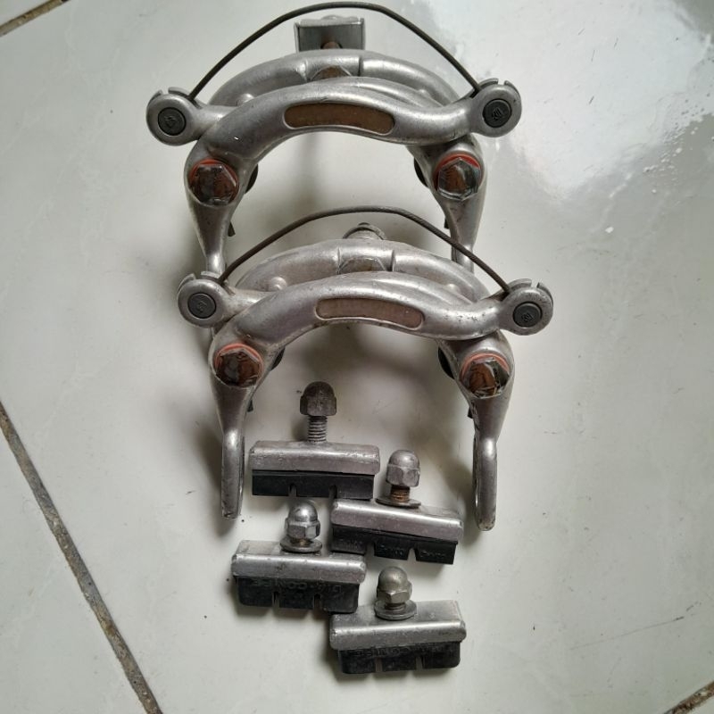 rem sepeda balap diacompe (ubrake centerpull)