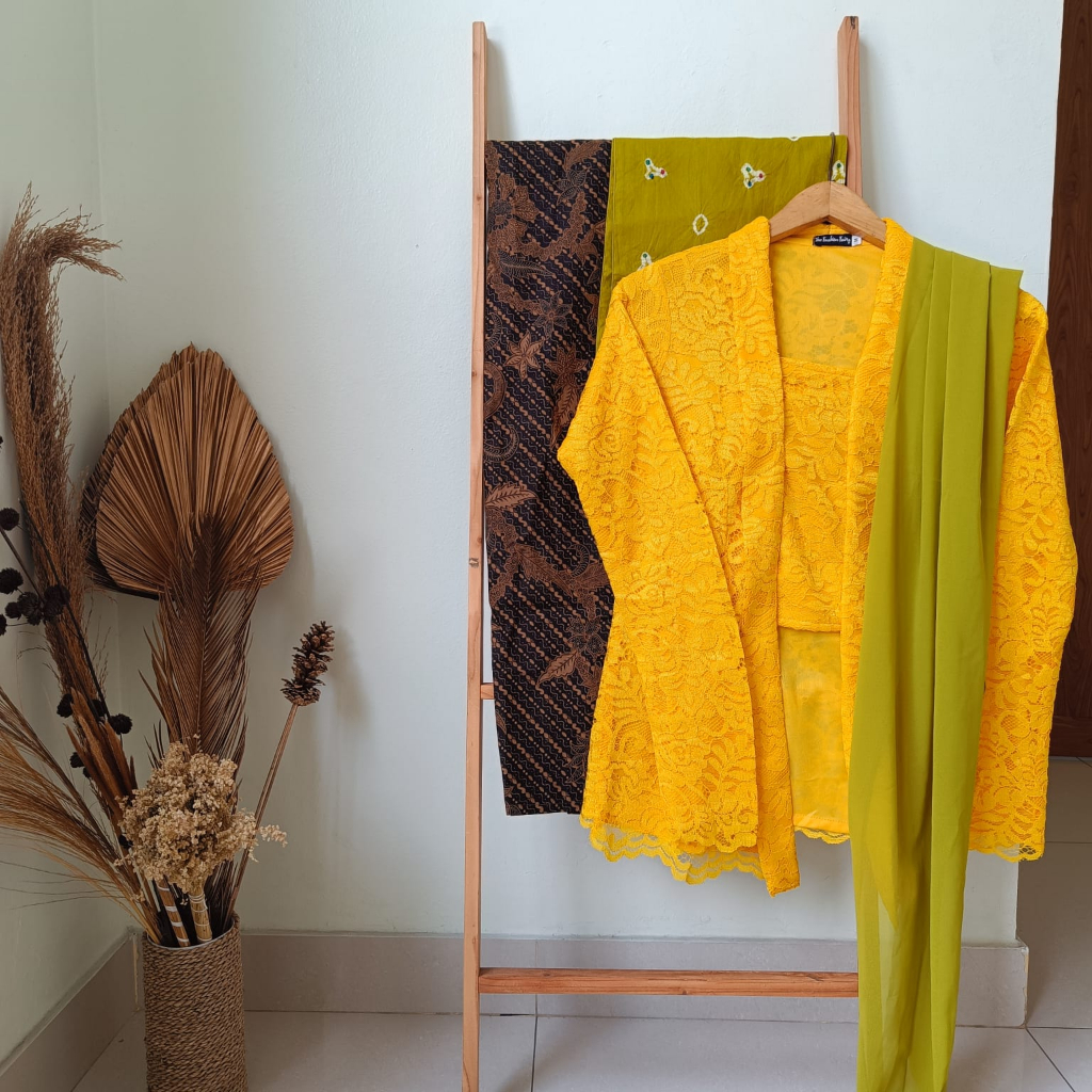 KEBAYA BRUKAT KUTU BARU DHYANA 1