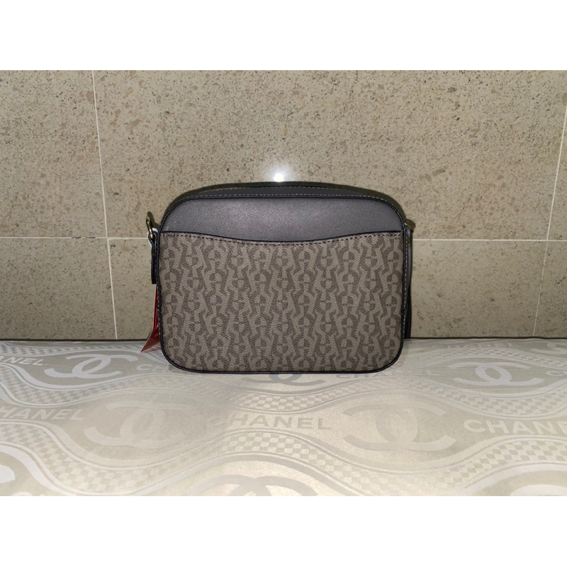 camera bag brand Aigner - signature - grey