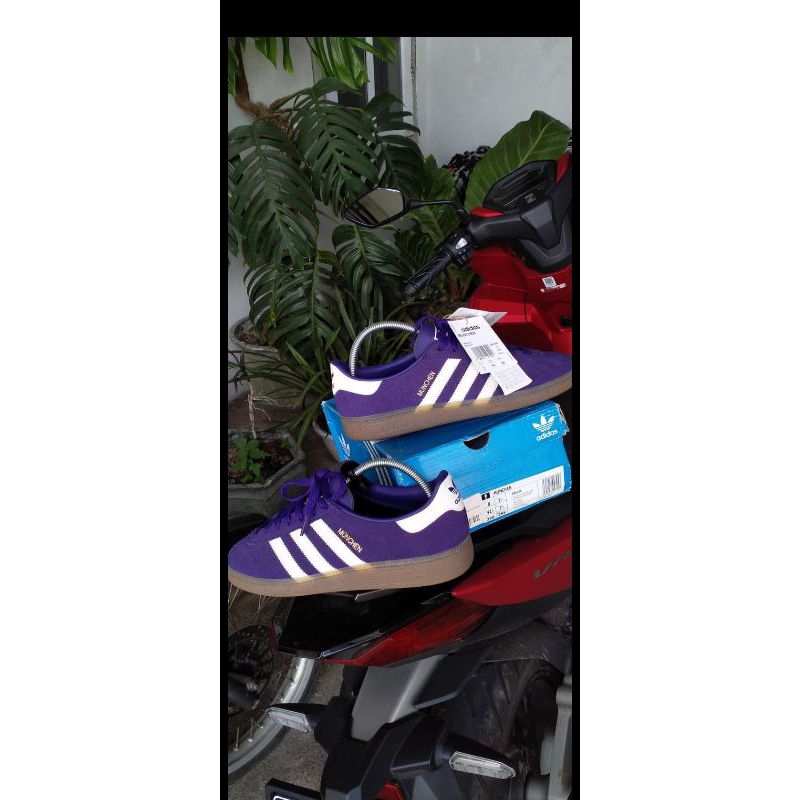 Adidas munchen purple