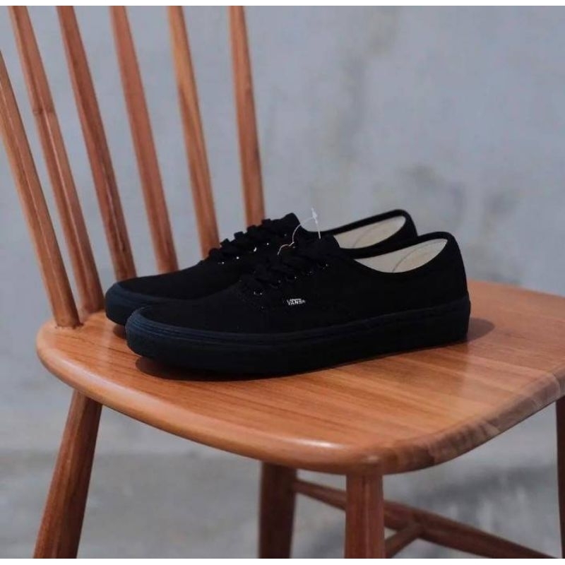 [BISA COD] VANS AUTHENTIC CLASSIC FULLBLACK IMPORT