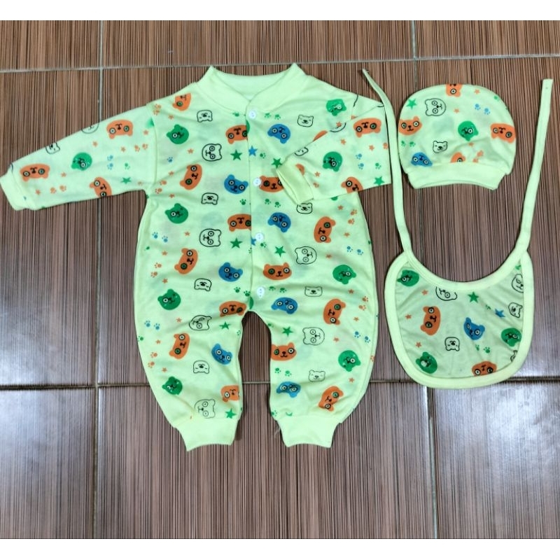 Setelan Baju Bayi Piyama Bayi Jumper Bayi Set Slaber+Topi Terbaru