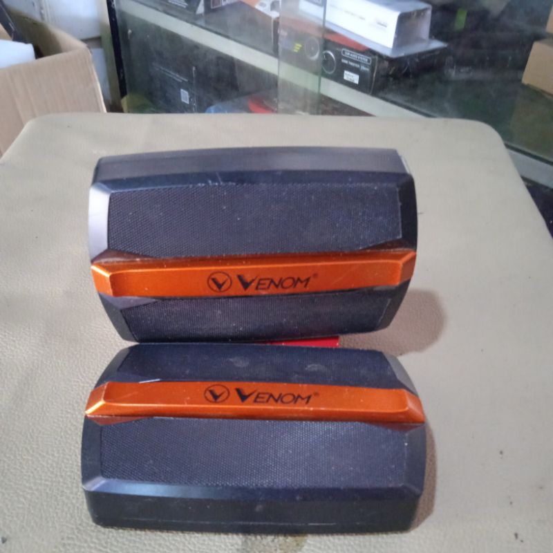 crossover 2way venom