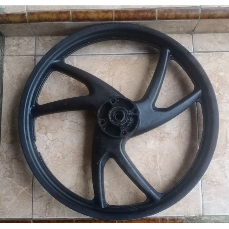 velg depan honda revo lama