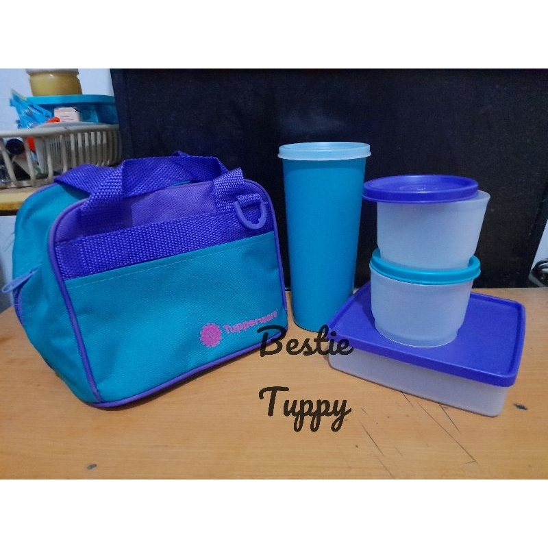 Tupperware Lunch Box Set 1set. Tempat Bekal Makanan