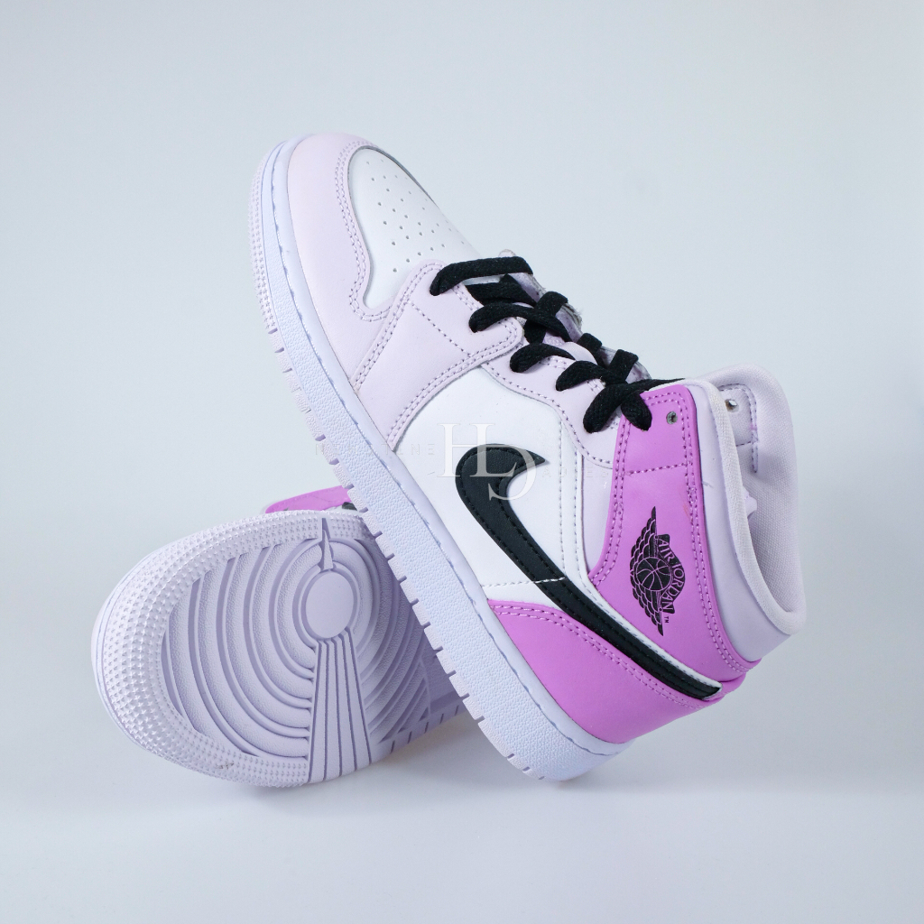 Air Jordan 1 Mid Barely Grape (GS) DQ8423-501