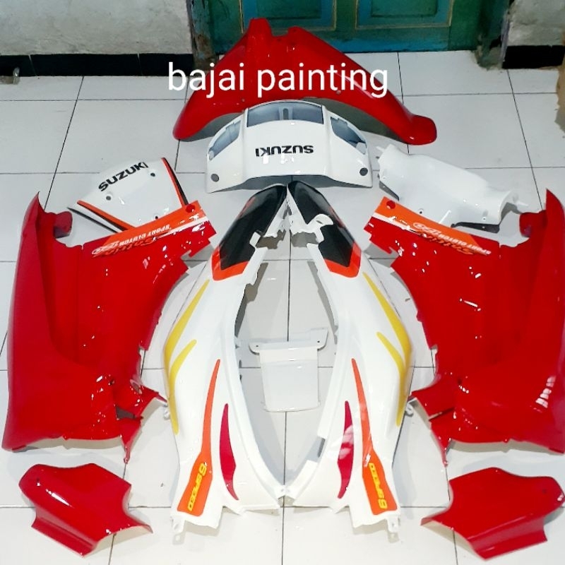 cover body fullset halus satria lumba putih merah body fullset SUZUKI Satria lumba merah putih