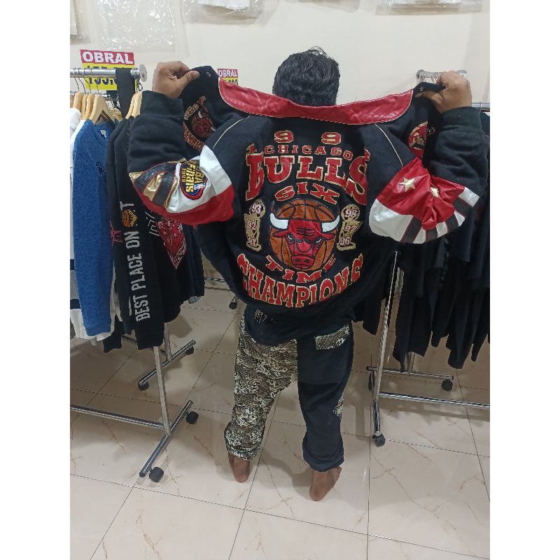jaket Chicago Bulls.
