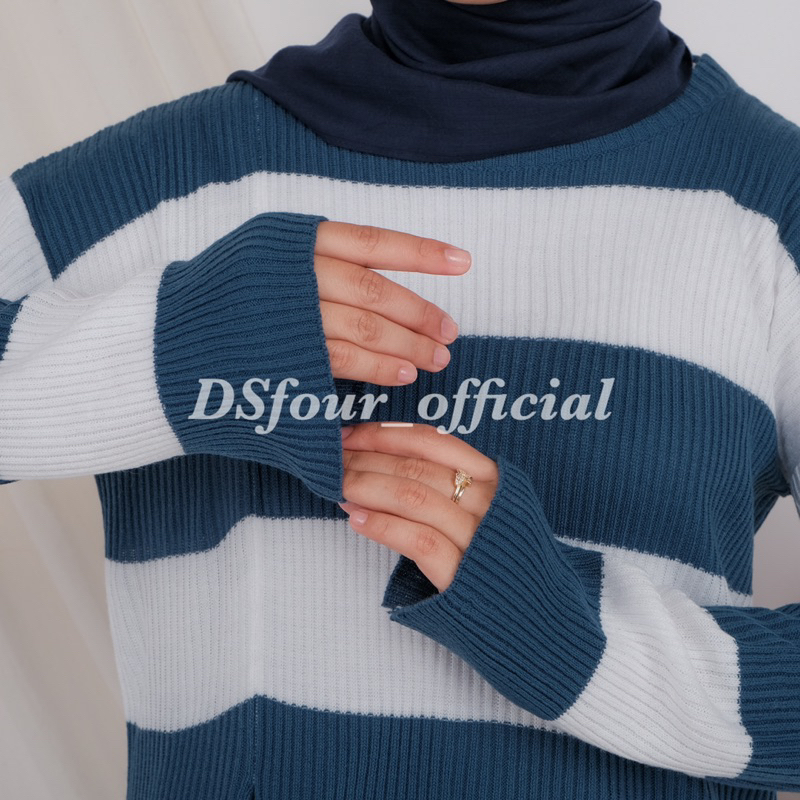 Oneset Yumna Stripe Blouse Rajut Premium [DSfourofficial]