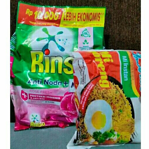 

PROMO Paket Bundling Rinso + Mie goreng