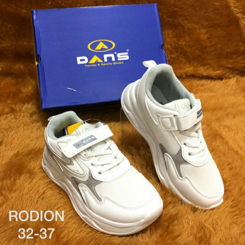 SEPATU SEKOLAH ANAK MERK DAN'S RODION SIZE 32-37 PUTIH