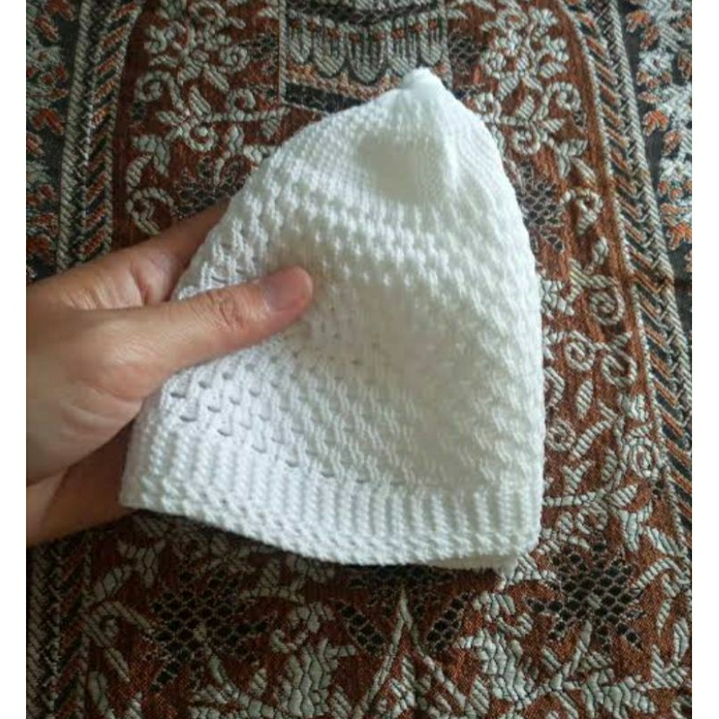 Peci putih haji/Peci haji/Peci rajut/oleh oleh haji dan umroh
