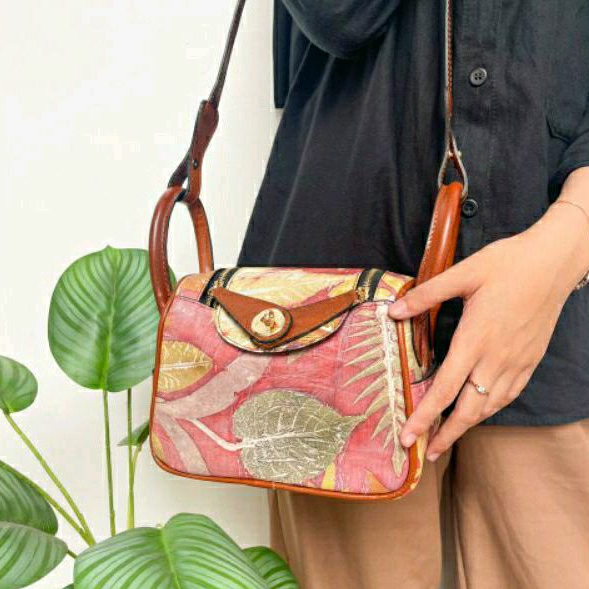 Tas Kulit Wanita Premium