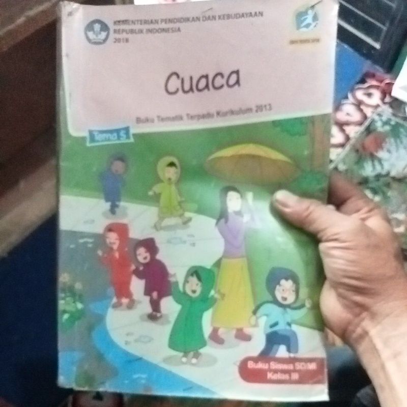 buku tematik terpadu SD kelas 3 tema 5
