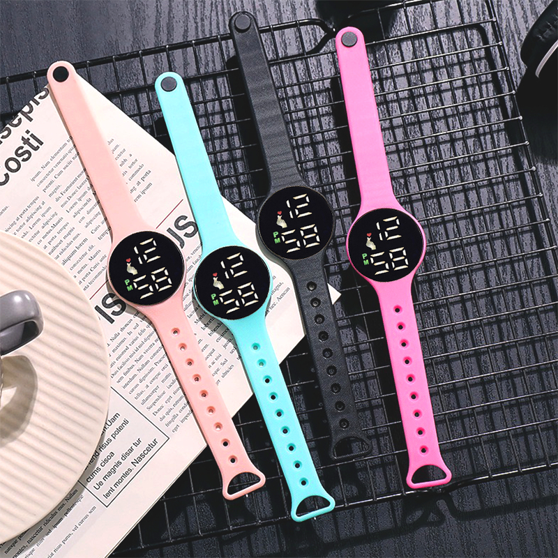 [Bayar Di Tempat] Jam Tangan Pria &amp; Wanita Digital Sport LED Strap Rubber Electronic Fashion Import