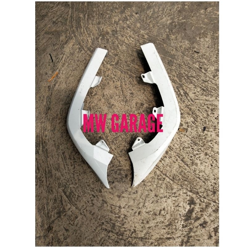 BODYKIT BELAKANG MOBILIO