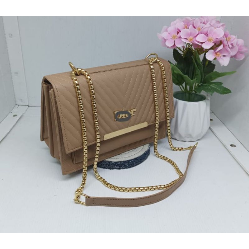 Tas Selempang Tali Rantai//Tas selempang Wanita Kekinian//