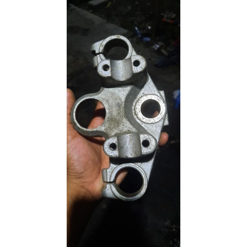 Segitiga/T atas vixion old ori