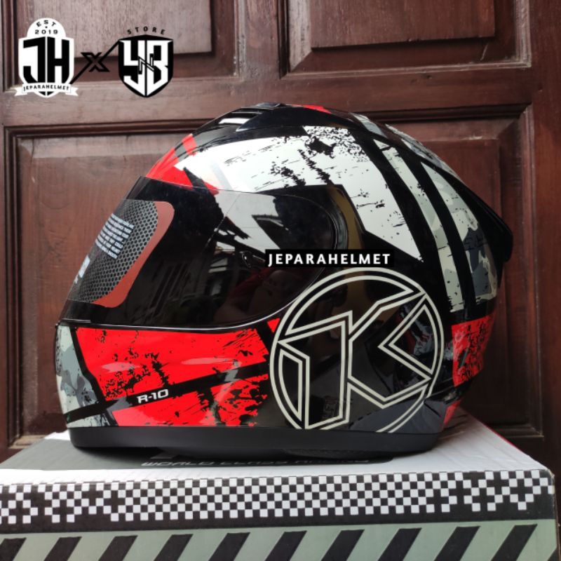 Helm Full Face KYT R10 Motif Seri 3 Black Hitam White Putih Red Merah Glossy Visor Dark Smoke Hitam 