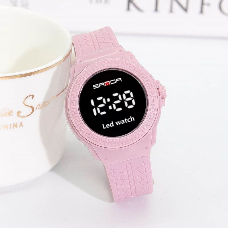 Jam Tangan Wanita Dan Pria Digital Sport LED Strap Rubber Electronic Fashion Import Fashion Couple Watch