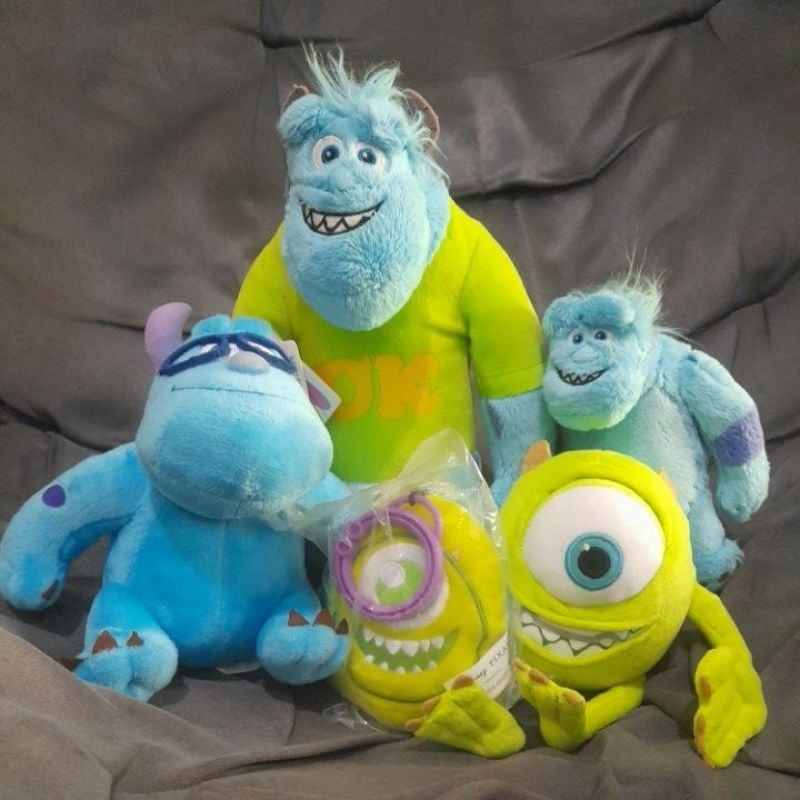Boneka Sulley dan Mike