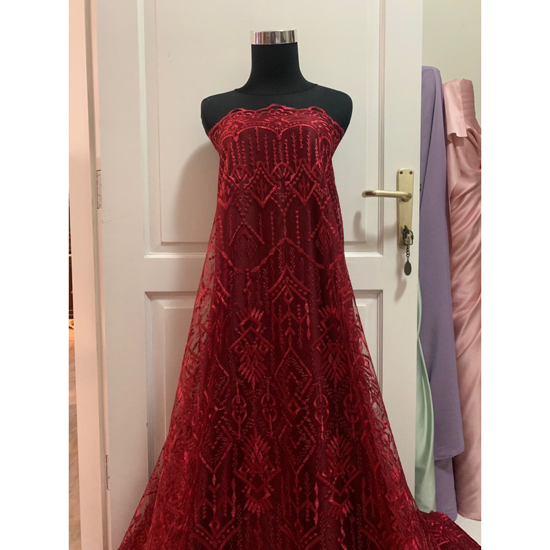 Kain Bahan Kebaya Brukat Tile Bordir Etnik Modern Madeline 3 Warna Merah Maroon Marun