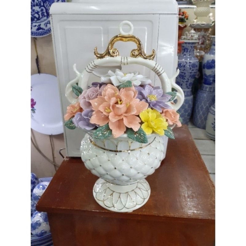 Bunga Keramik Italy / Vas Keramik Italy Putih Set Bunga' Keramik Italy