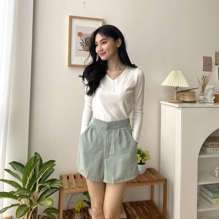 Kheta Shorts - Celana Pendek Korean Wanita - High Waist Pants - Celana Casual