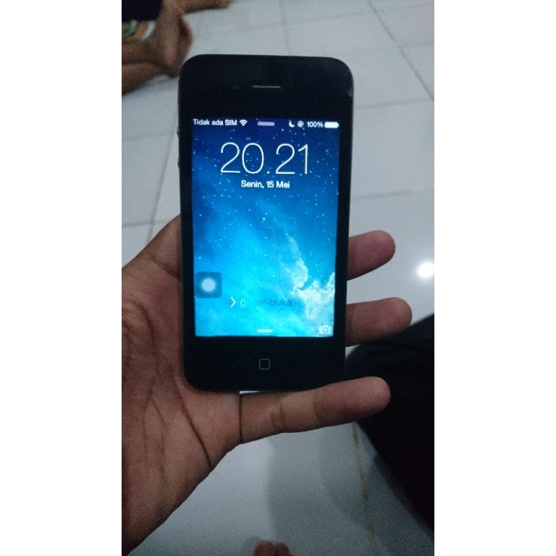 iPhone 4 32 GB