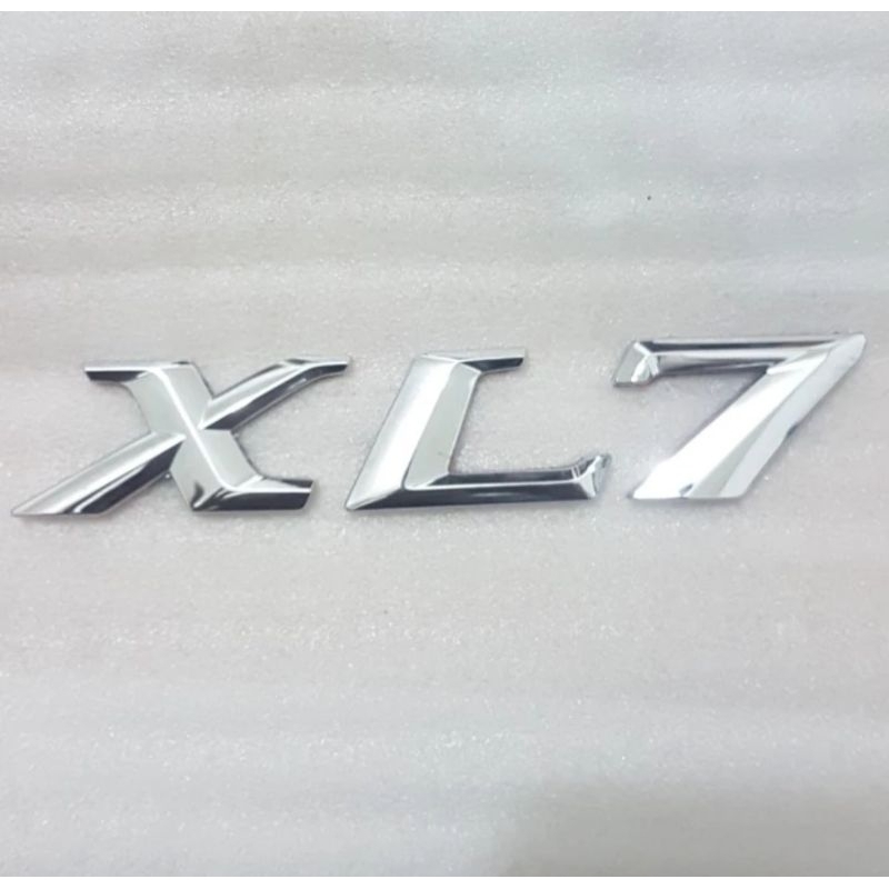 Emblem Tulisan Suzuki XL7