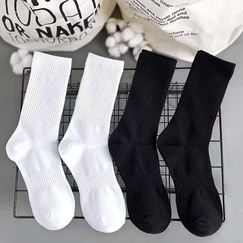 Azgalery KK19 Kaos Kaki Panjang Wanita Pria Anak-anak Kaos Kaki  Hitam Putih Sekolah Bahan Nyaman Dipakai Murah Import