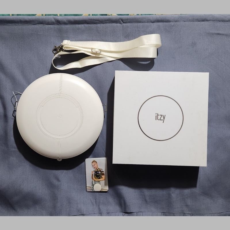 ITZY OFFICIAL LIGHT RING CASE