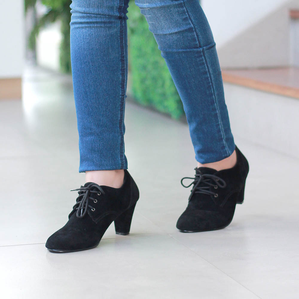 Justrue Sepatu High Heels Casual Wanita Hitam 700