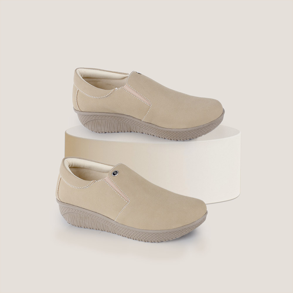 Sepatu Slip On Wanita Casual Original Blackkelly Mocca 650