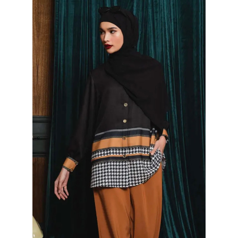 ZS CHROMATICA TRISHA BLOUSE SIZE XL